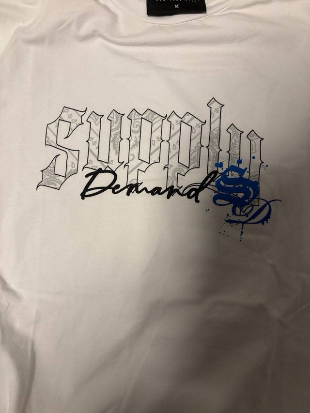 Camiseta Supply & Demand Blanca Talla M