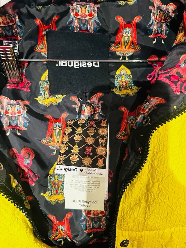 Chaleco Desigual Edición Especial Christian Lacr