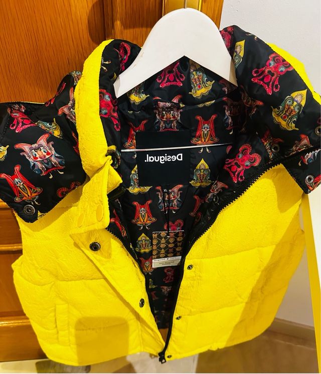 Chaleco Desigual Edición Especial Christian Lacr