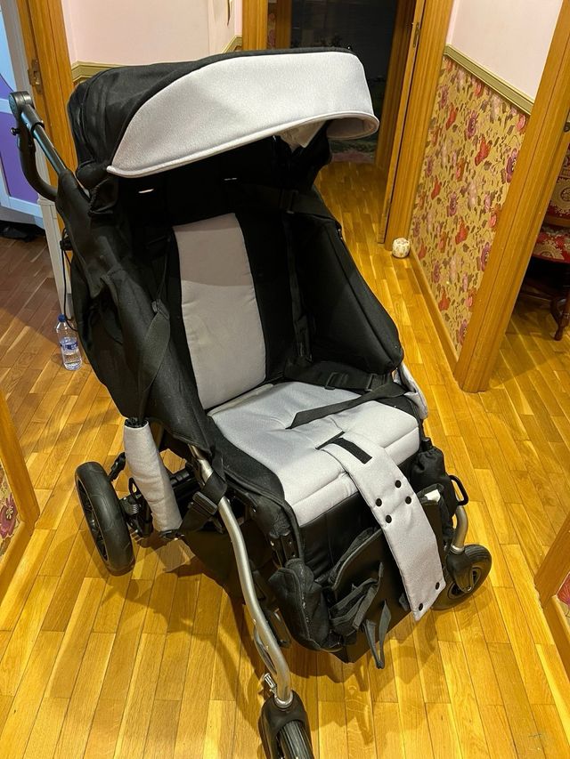 Silla de paseo Yeti ortopédica infantil