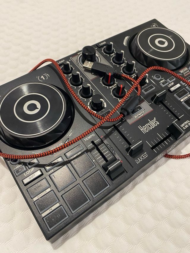 Hercules DJControl Impulse 200