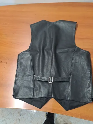 Chaleco vintage cuero negro