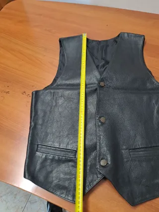 Chaleco vintage cuero negro