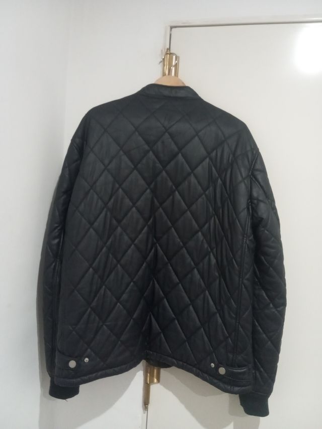 Chaqueta acolchada Zara negra