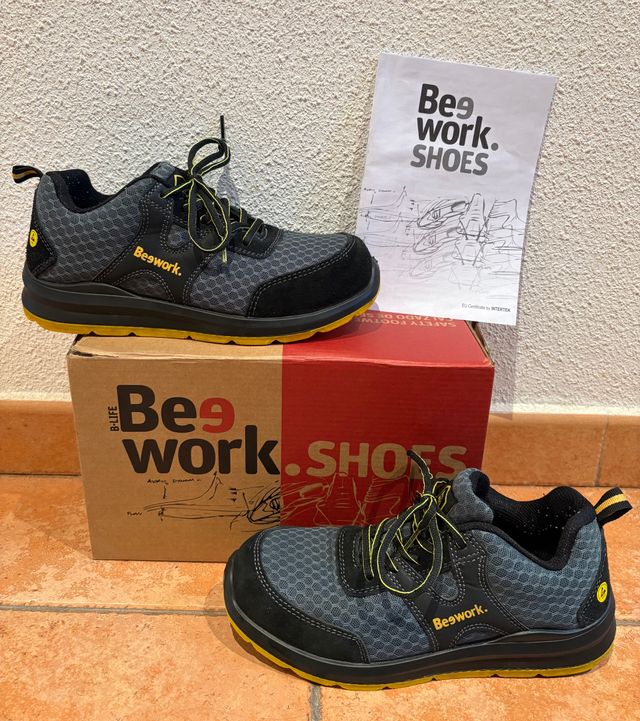 Zapatos de seguridad Beework negros y amarillos