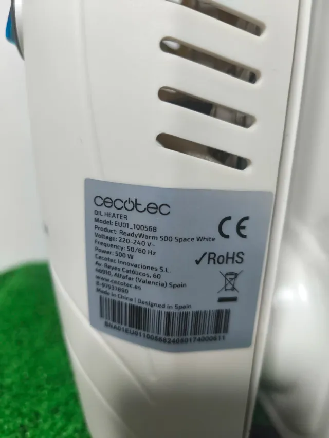 Radiador Cecotec Blanco y Gris