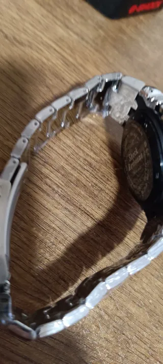 Reloj Casio como  G-Shock Naranja y Plateado