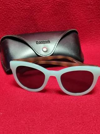 Gafas Azules y Marrones