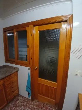 Puerta de madera interior