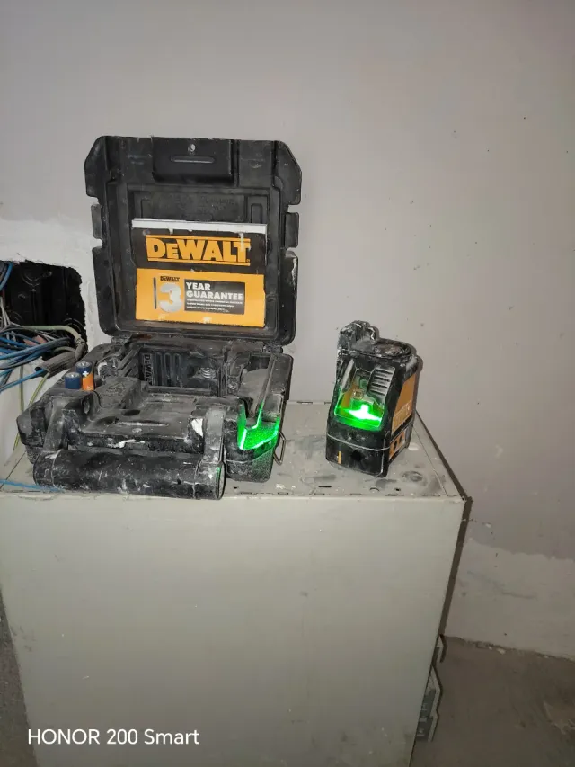 Nivel Láser DeWalt Autonivelante