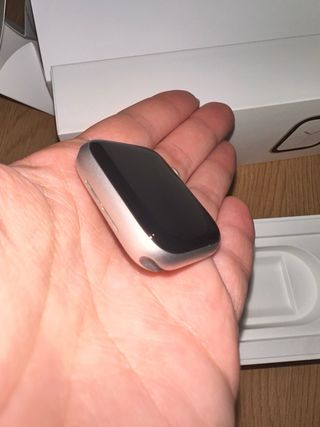 Apple Watch Series 4 GPS 40mm Gris
