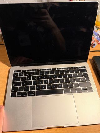 MacBook Pro 13 2017 Plata para reparar.