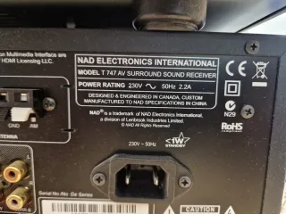 Receptor NAD T 762 y T 747 AV Surround