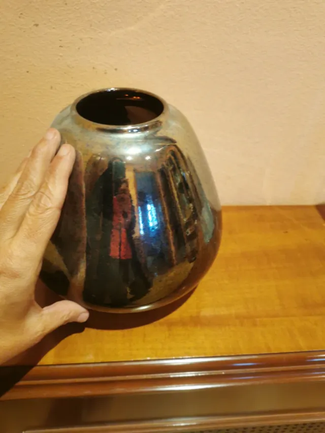 Jarrón de cerámica esmaltada