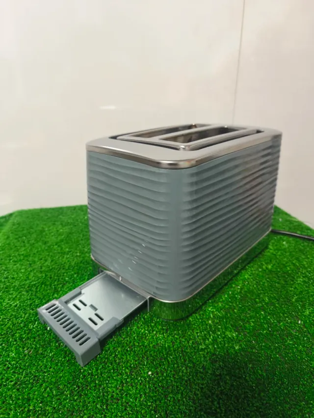 Tostador Russell Hobbs moderno