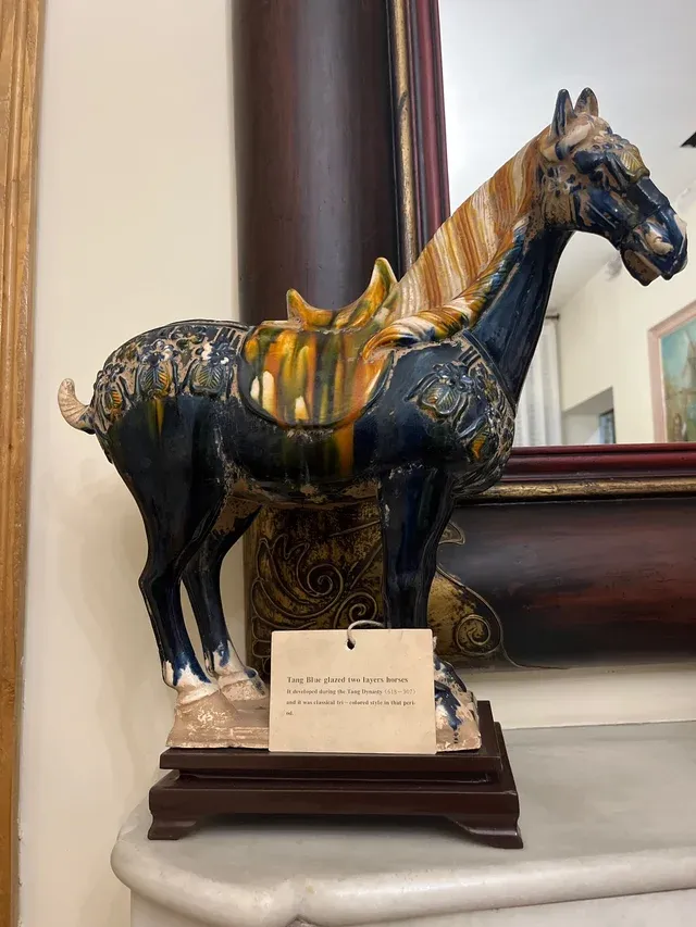 Caballo Cerámica Azul Tang Dinastía