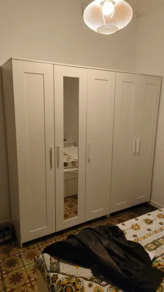 Due Armadi Bianchi IKEA in Vendita