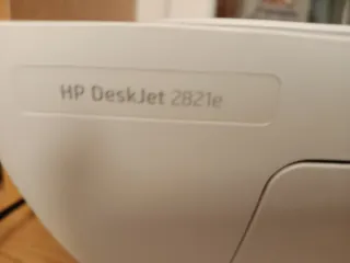 Impresora HP DeskJet 2821e