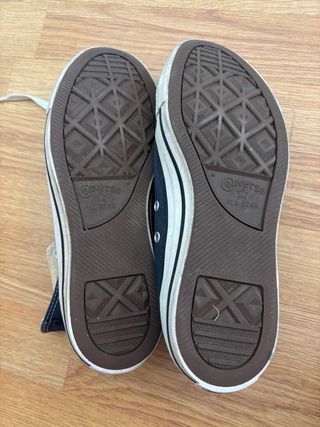 Zapatillas Converse Talla 41.