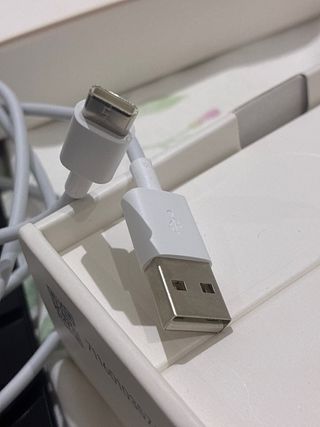 Honor Pad X9 gris, sin usar, con cable