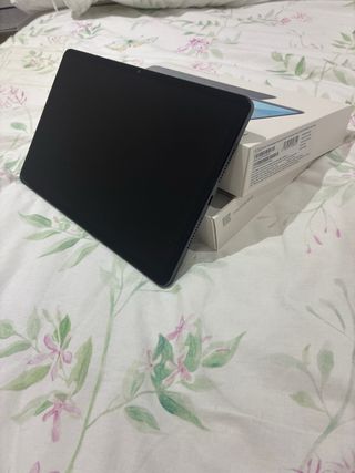Honor Pad X9 gris, sin usar, con cable