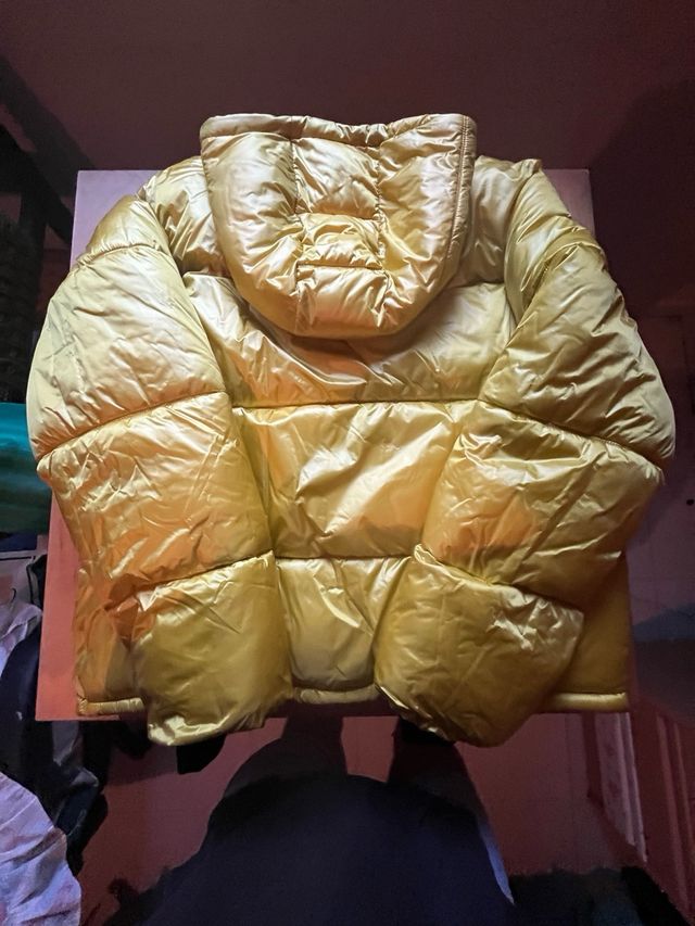 Chaqueta Plumífera Amarilla Bershka