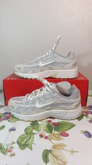 NIKE P-6000 T37.5