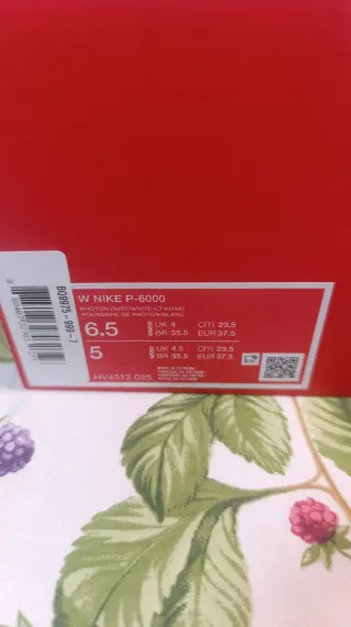 NIKE P-6000 T37.5