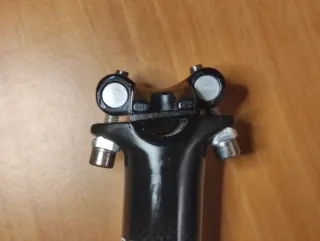 Reggisella in carbonio