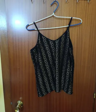 Top tirantes brillo dorado