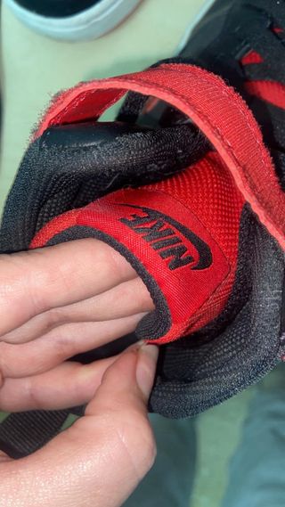 Nike Court Borough Mid 2 Negro/Rojo