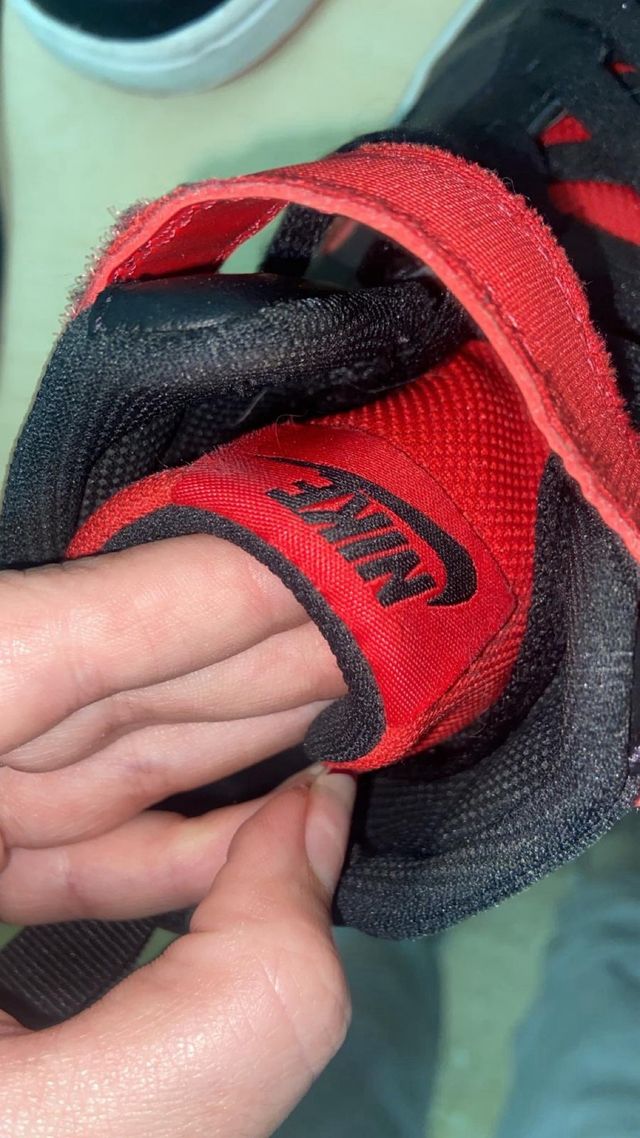 Nike Court Borough Mid 2 Negro/Rojo