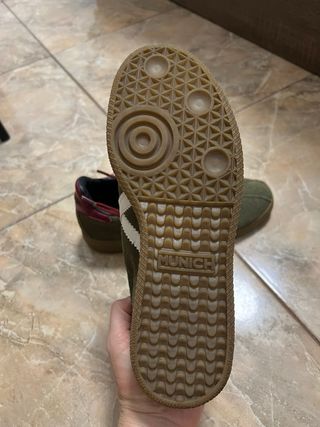 Tenis Munich Talla 37 Verde y Burdeos