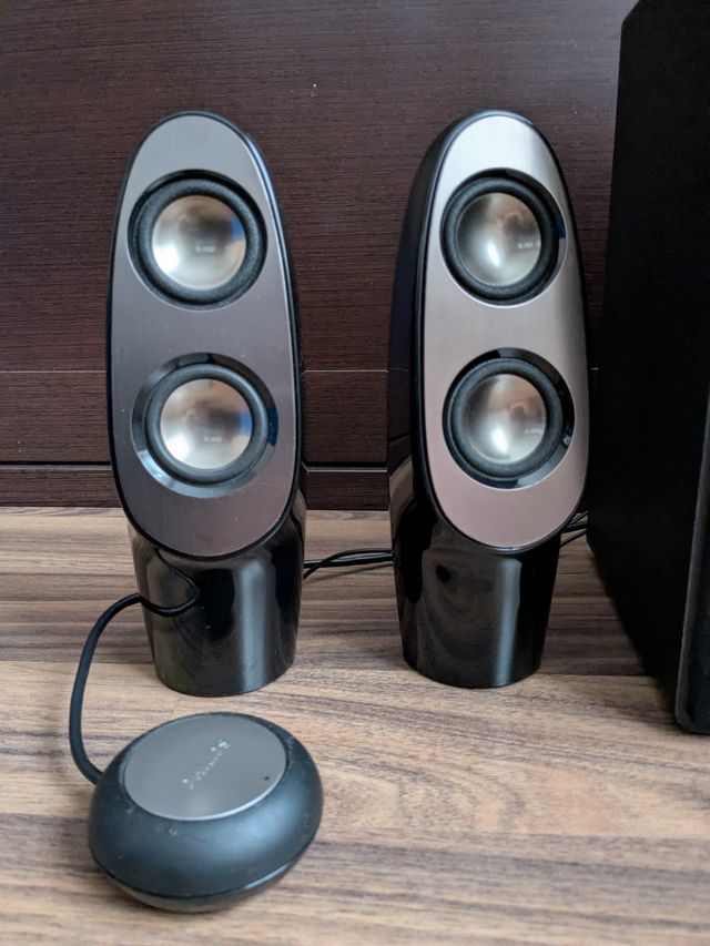 Altavoz Philips con Subwoofer