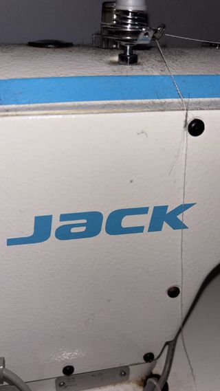 Máquina de coser JACK plana y remalladora