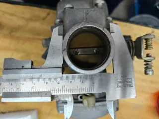 Carburador Mikuni a Depresión