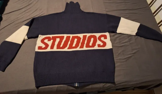 Jersey Eme Studios cremallera azul y rojo