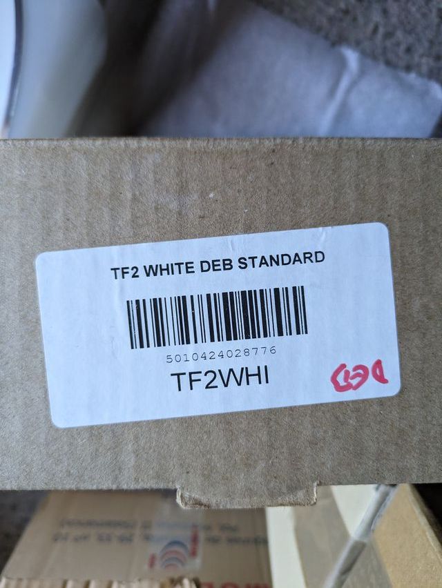 DISPENSADOR DE JABÓN DEB