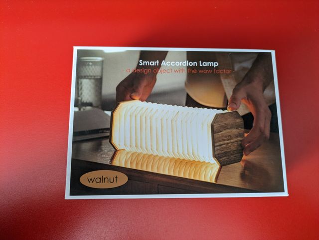 LÁMPARA ACORDEÓN