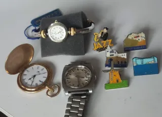 Relojes de Bolsillo y Pines