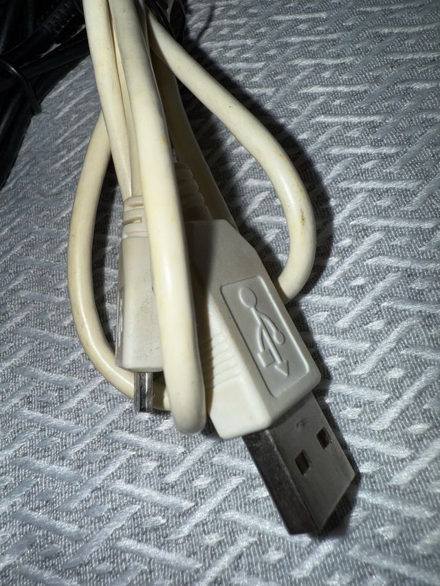 Pack Cables USB a Micro USB + Cargador