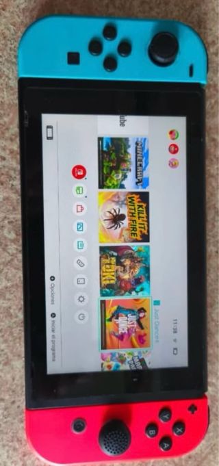 Nintendo Switch Azul y Rojo