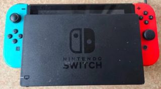Nintendo Switch Azul y Rojo