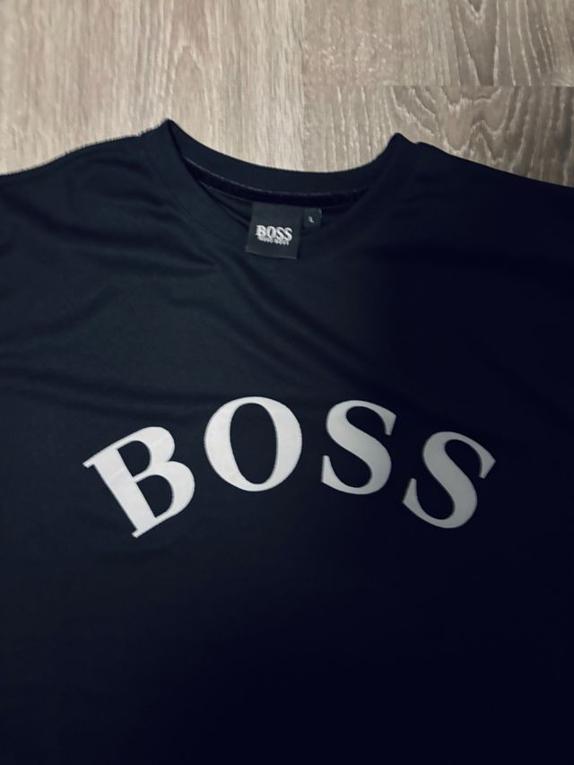Camiseta BOSS Negra Talla M
