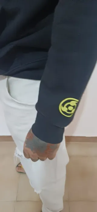 Felpa Kakashi Naruto Pull&Bear