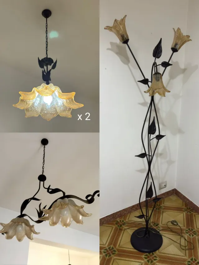 Prezzo trattabile. Set di 3 Lampadari e lampada