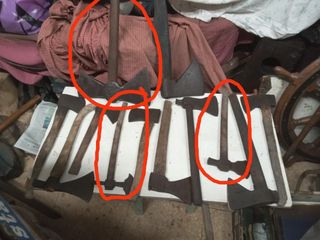 Lote de hachas antiguas