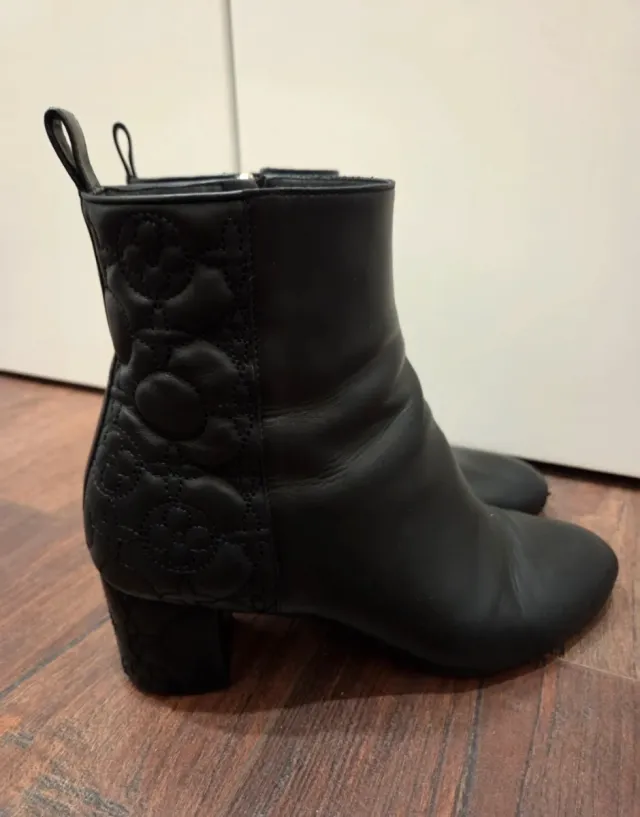 Botas Louis Vuitton Negras
