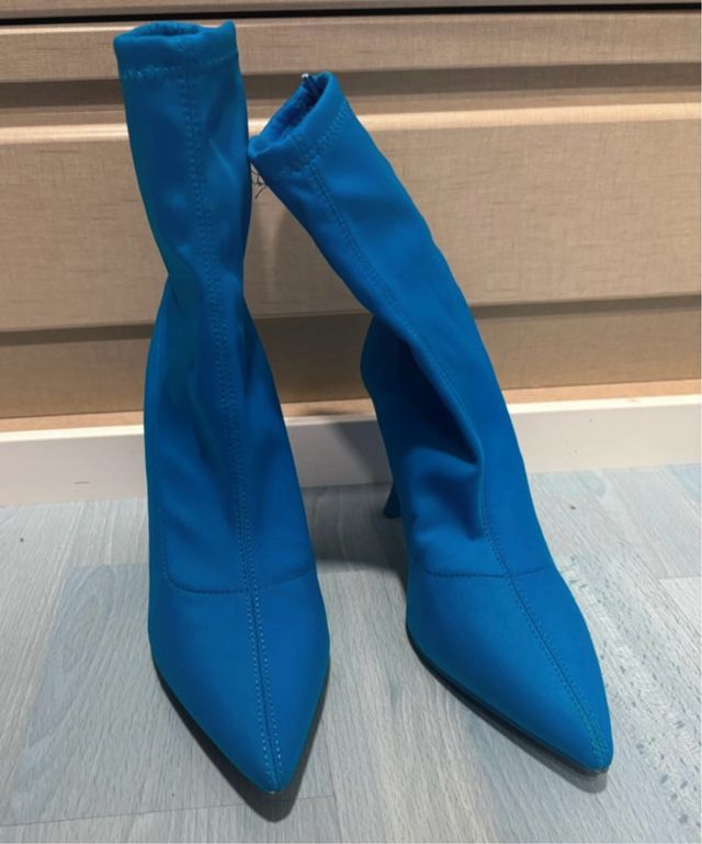 Botín azul klein talla 38