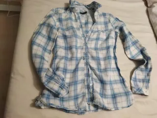 Camisa cuadros Massimo Dutti azul y blanco de lino